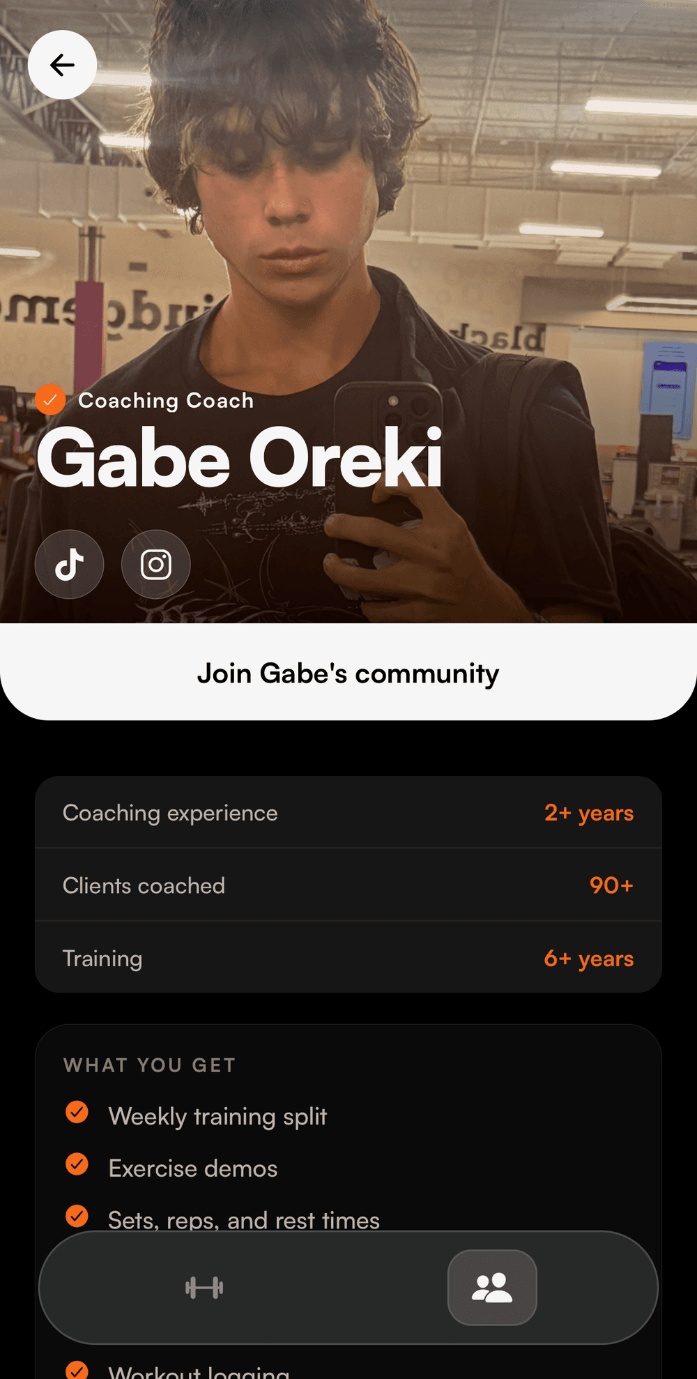 Coach profile in FitFo